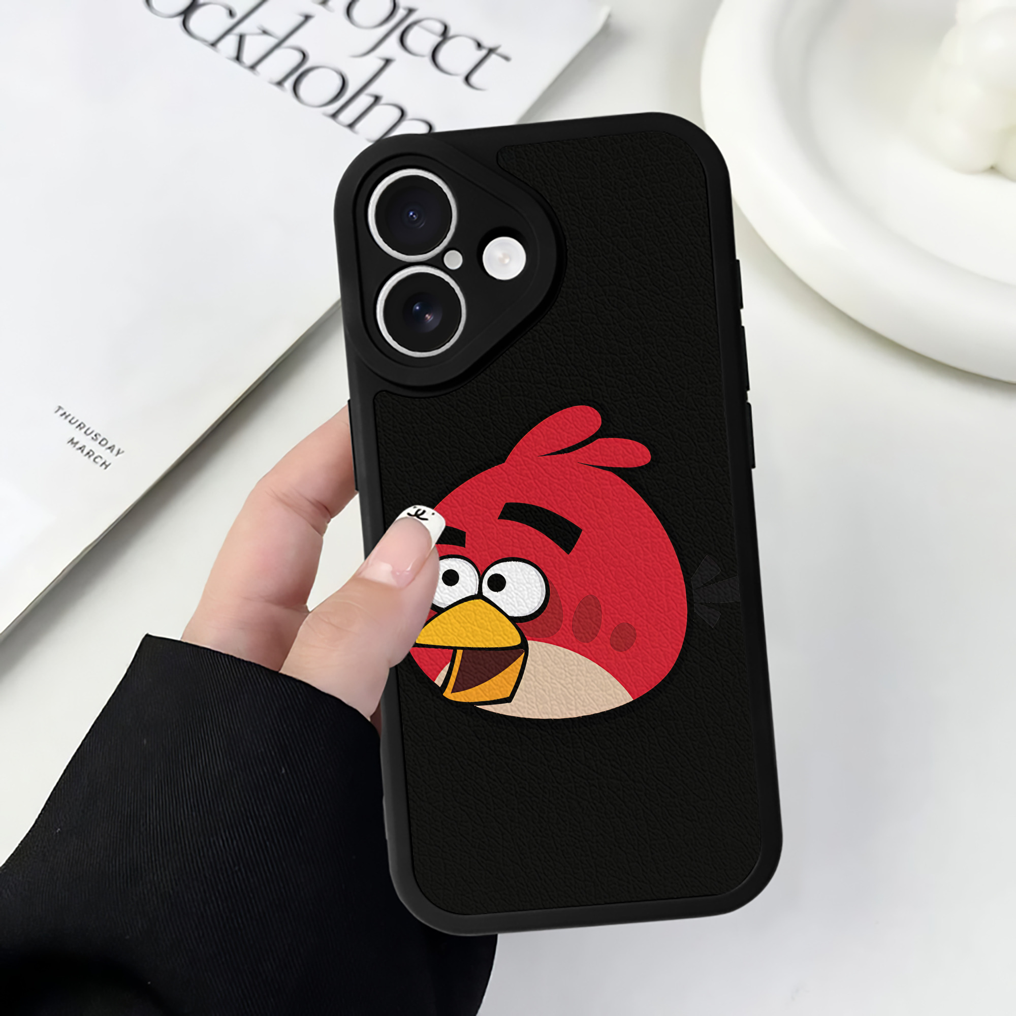 （画像用） Angry Birds アングリーバード 【iPhone 16シリーズ対応】シリコンスマホケース（レザー調） 材質：シリコン